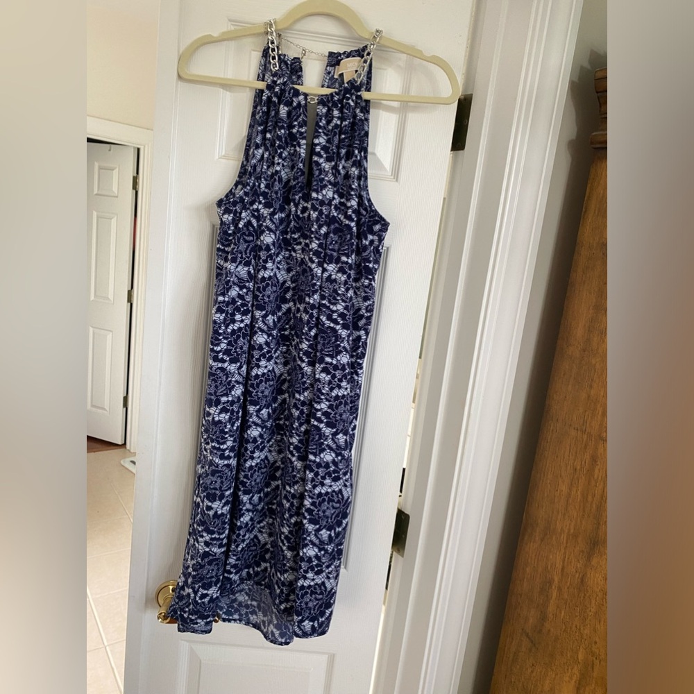Michael Kors navy dress /lightweight silver chain around neck/shoulder